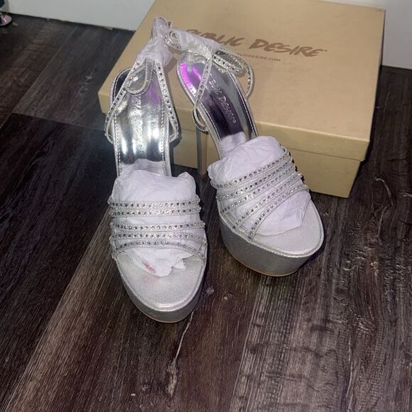 Public desire x Dolls Kill Octavia platform heel sz 9 - Picture 4 of 8